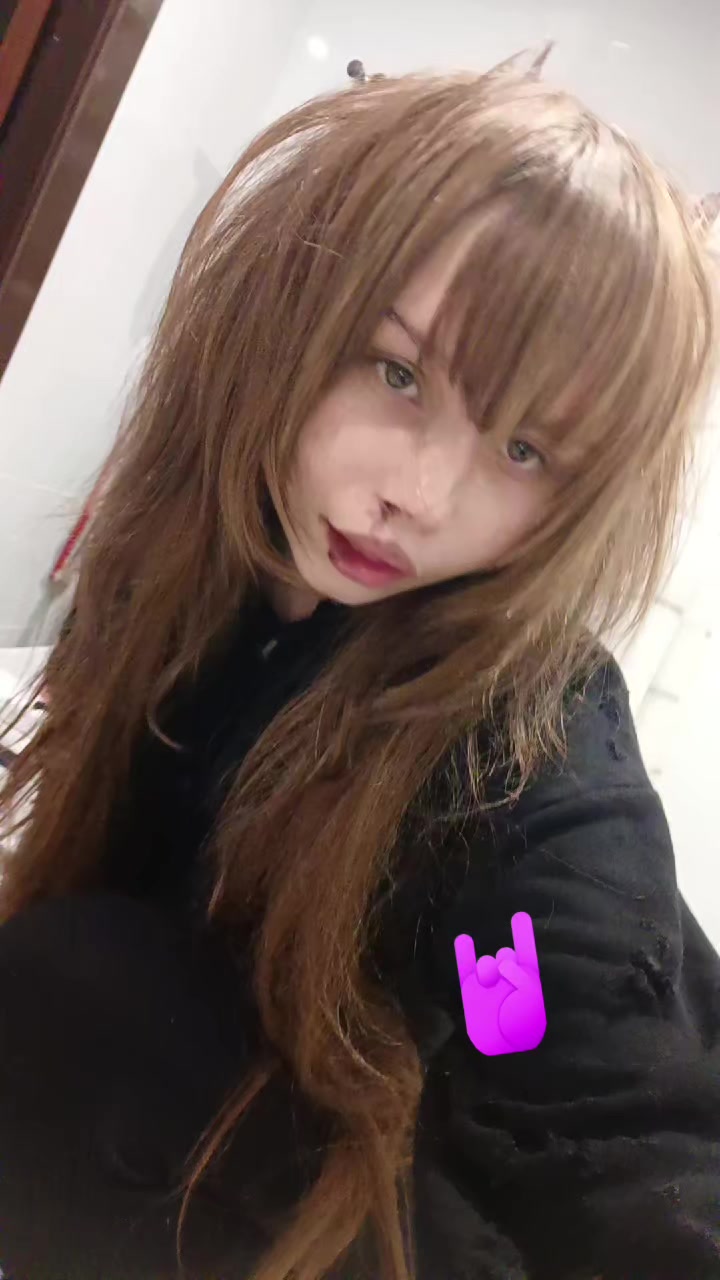 @linokerrrr