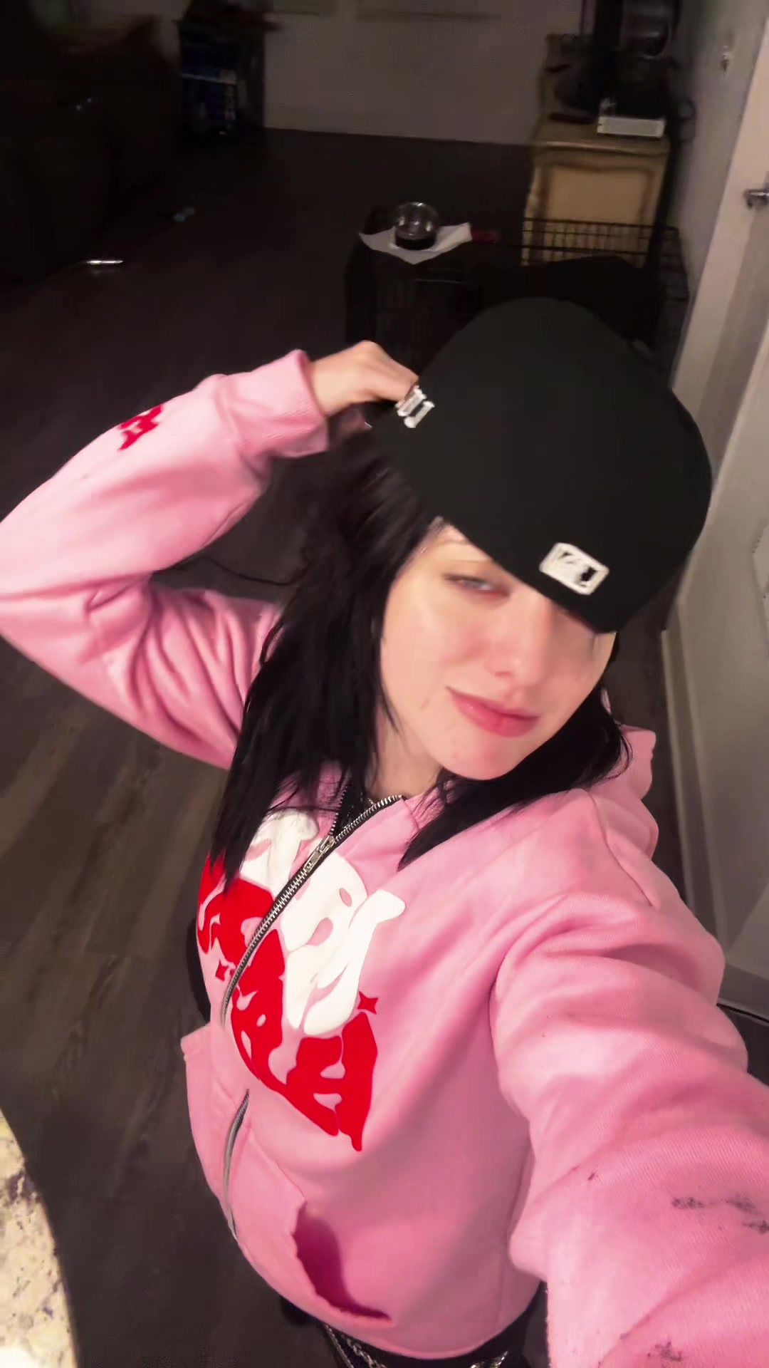 @L✩