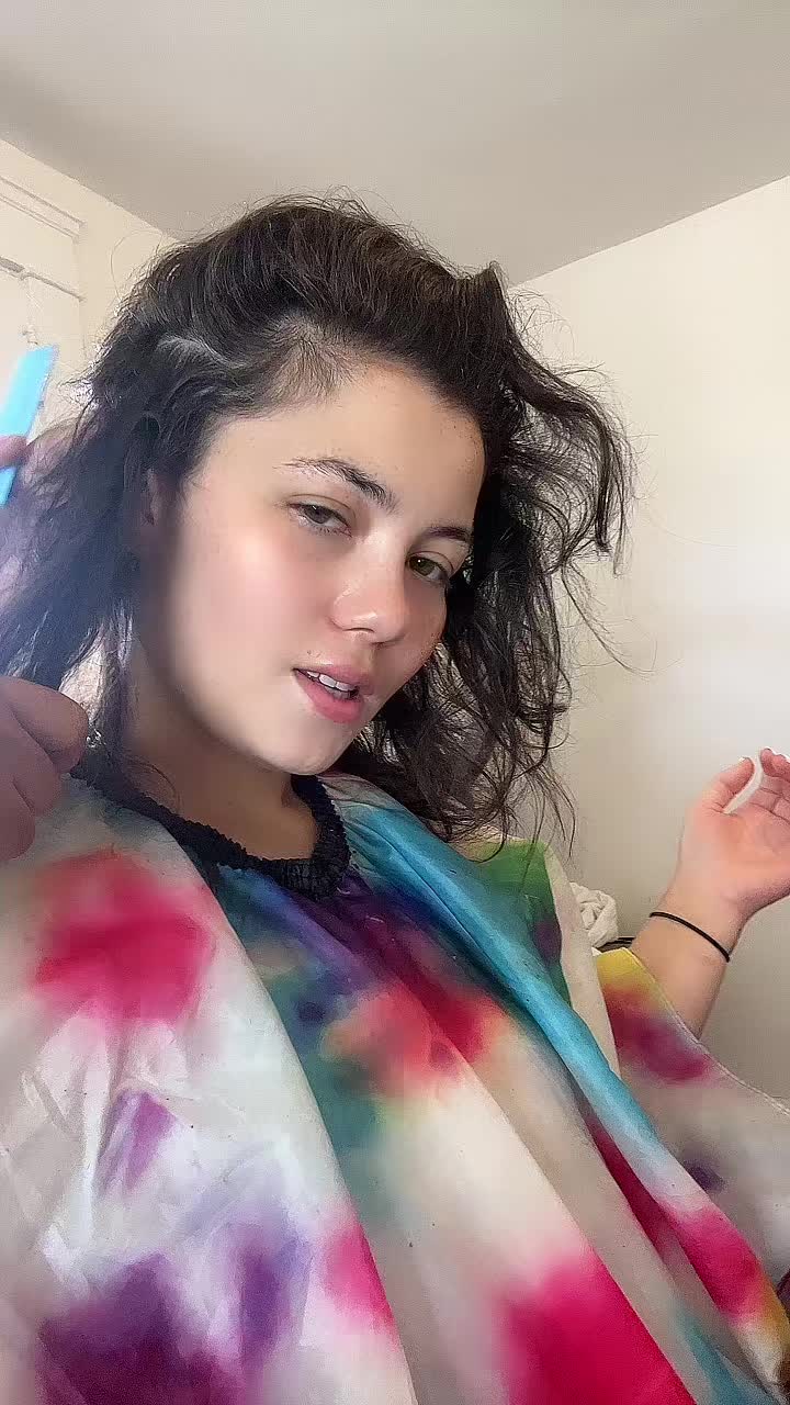 @_desireethesinger
