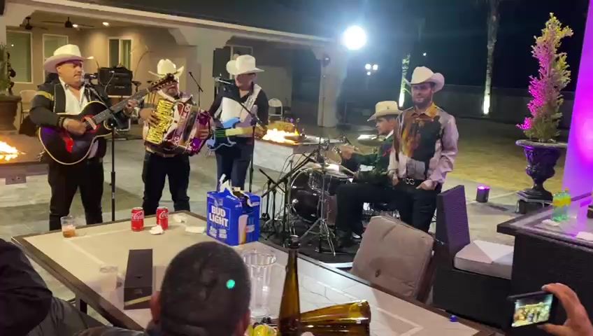 @Alexismorro🤠🎸🪗