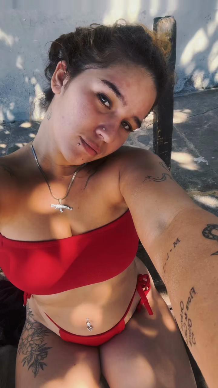 @Melany Barneschi 🪽🦍