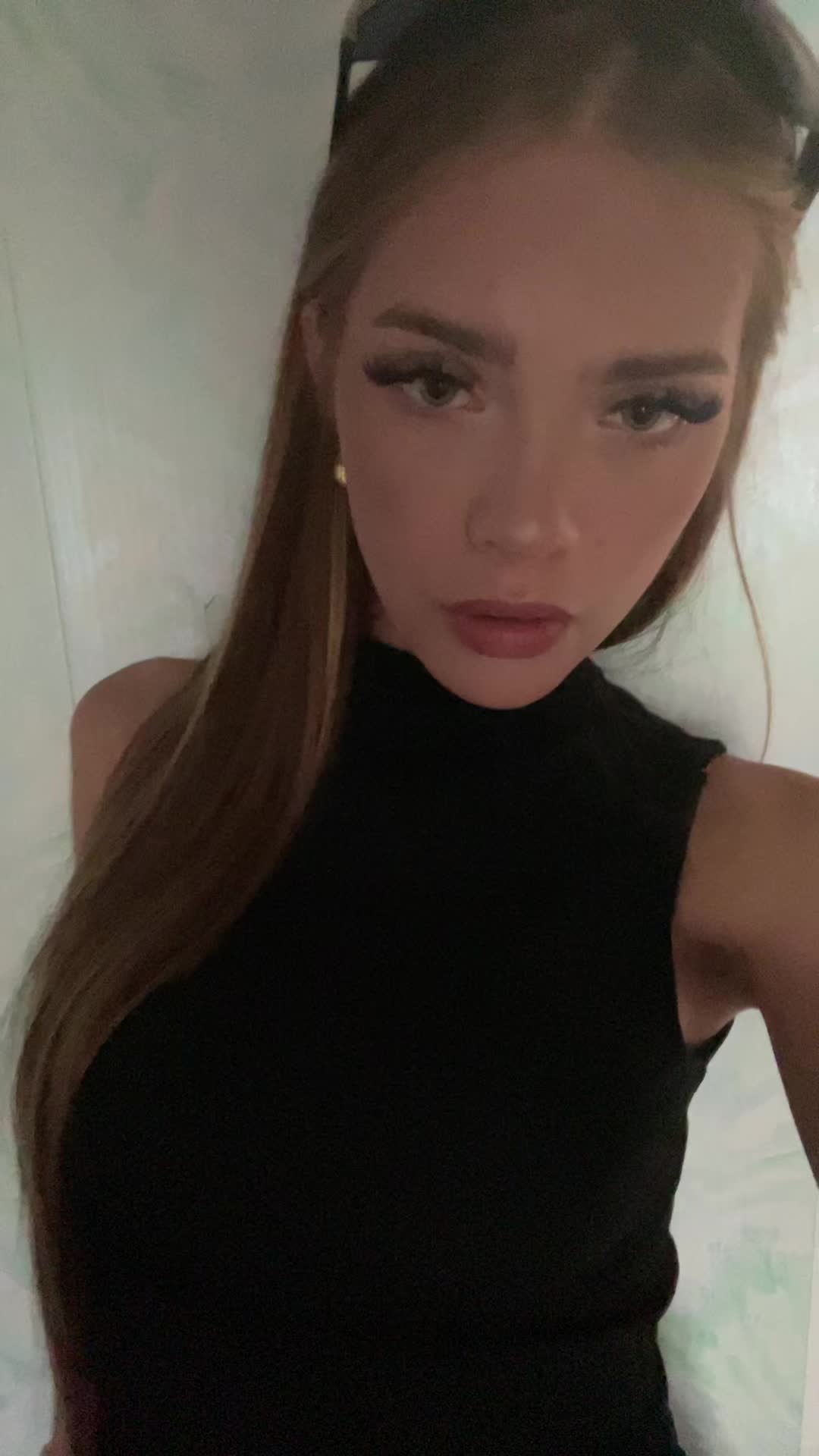 @ᴍᴇʟʟᴇʀ 🥥