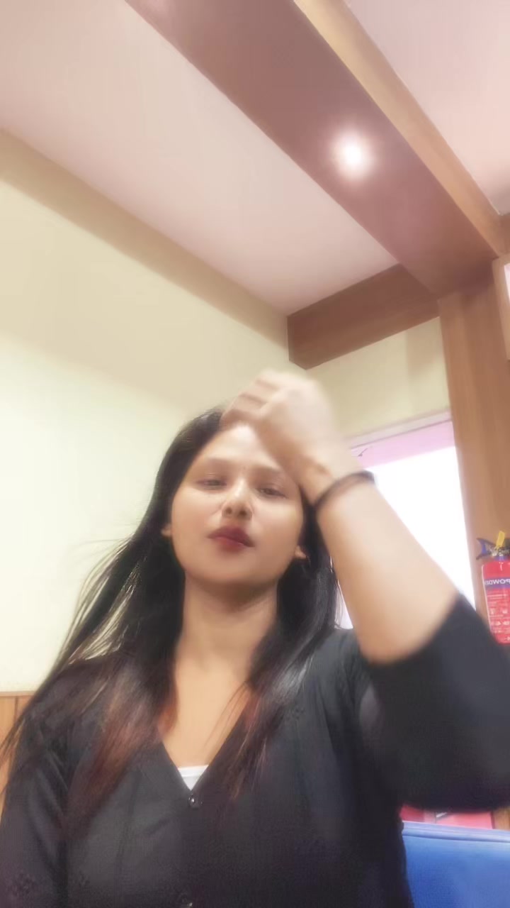 @max ko momi💔🥺