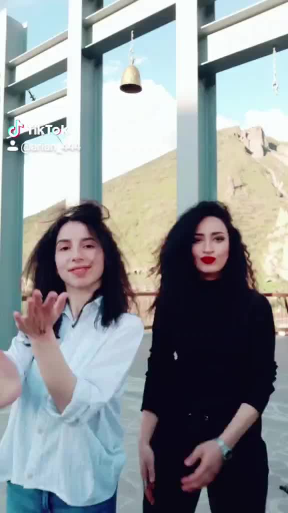 @user72125729984