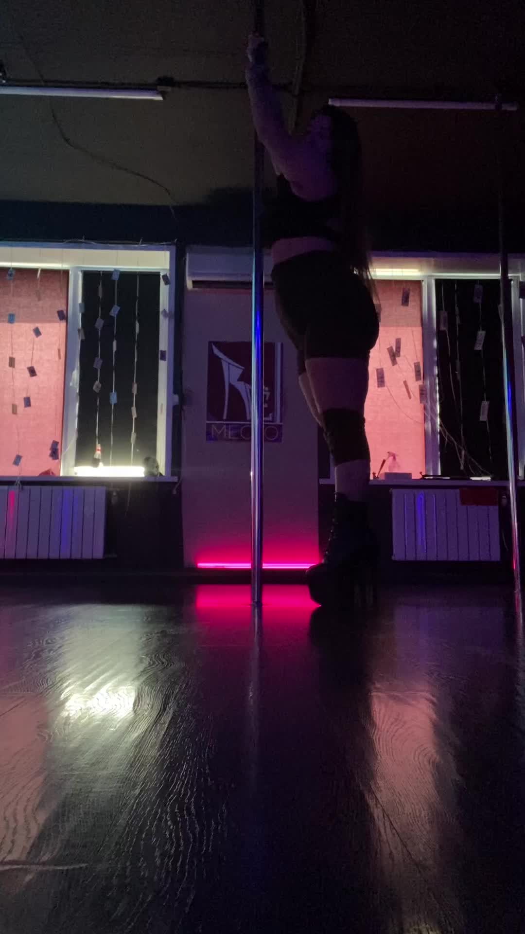 @user463165