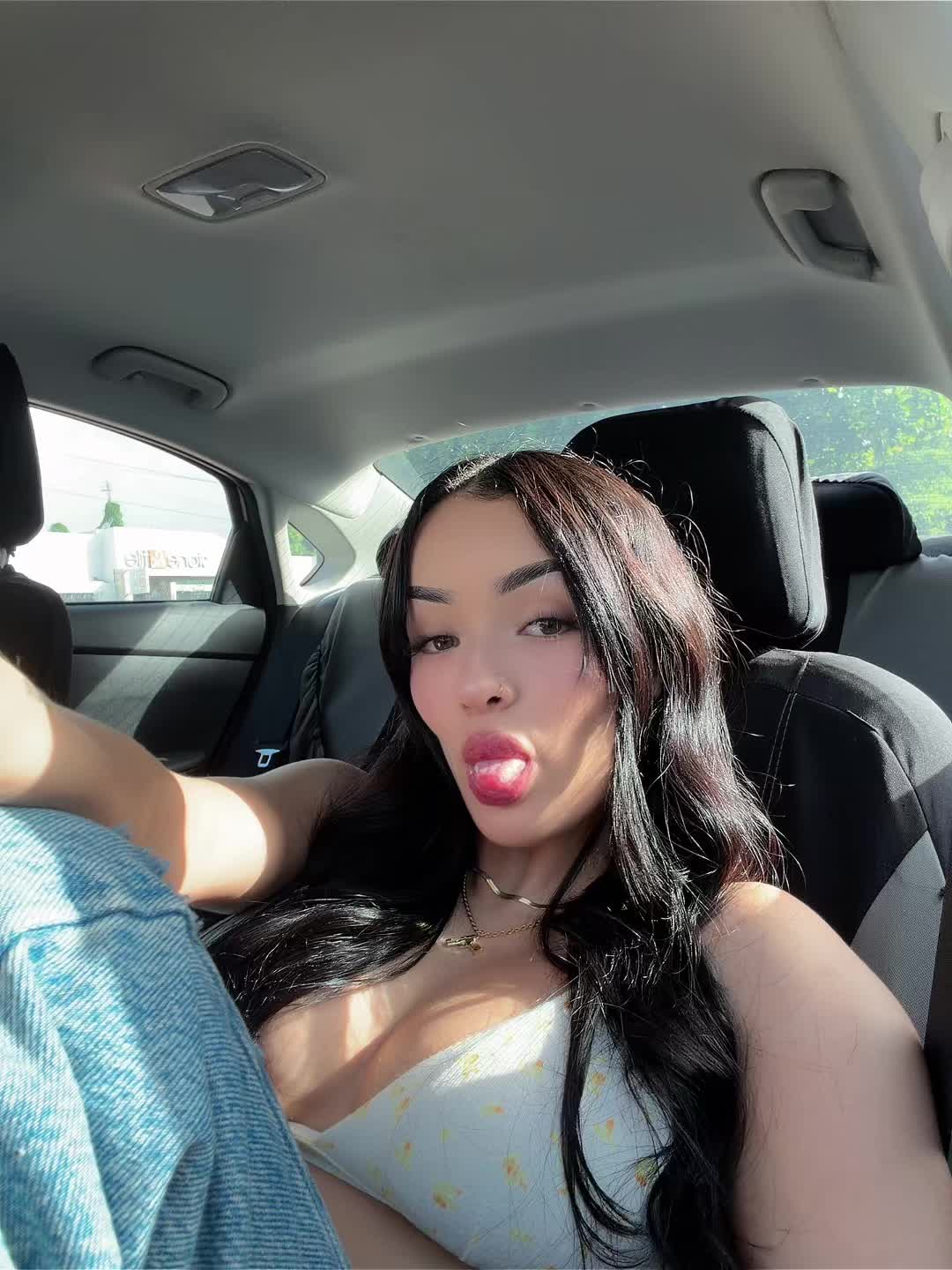@Jeyniria