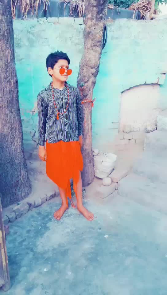 @😷Hunny Shadji😷