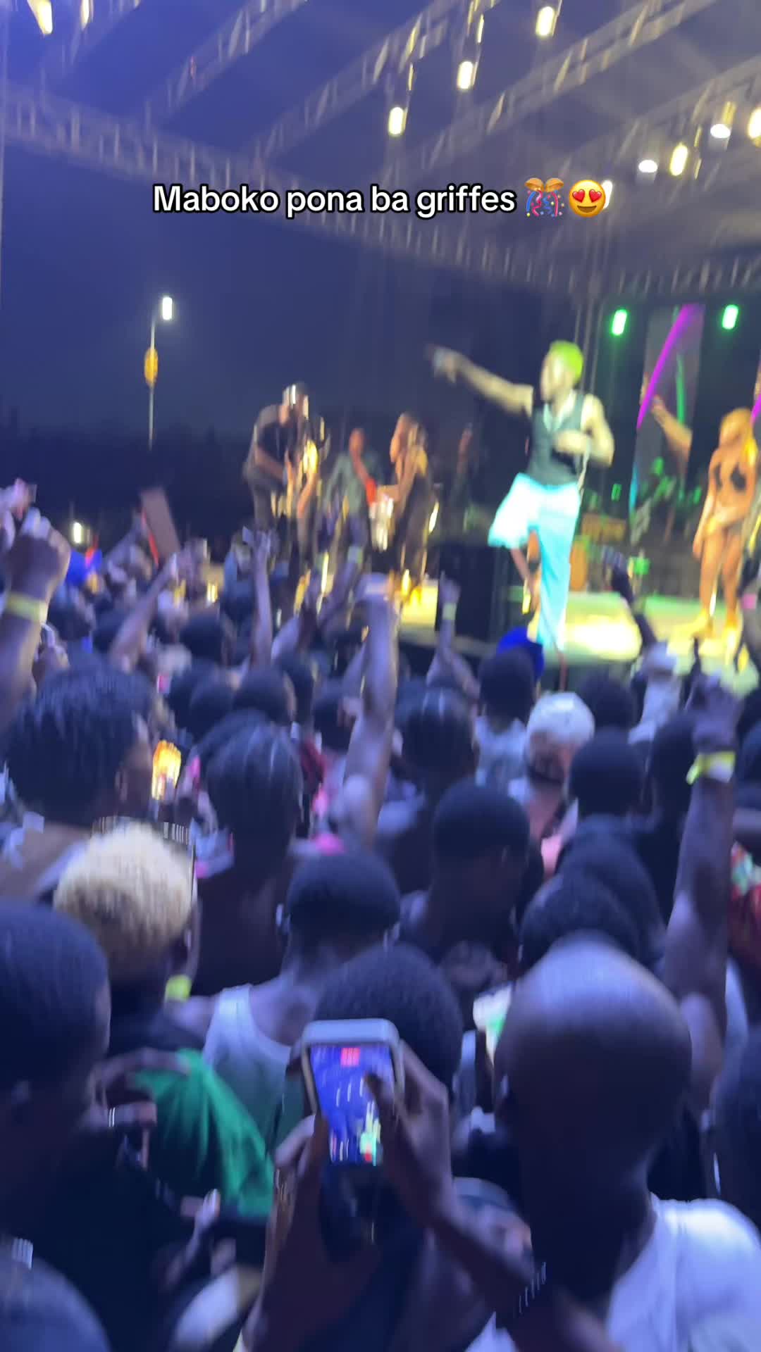 @Exaucia Lukau🧜♀️🌚🕊️💋