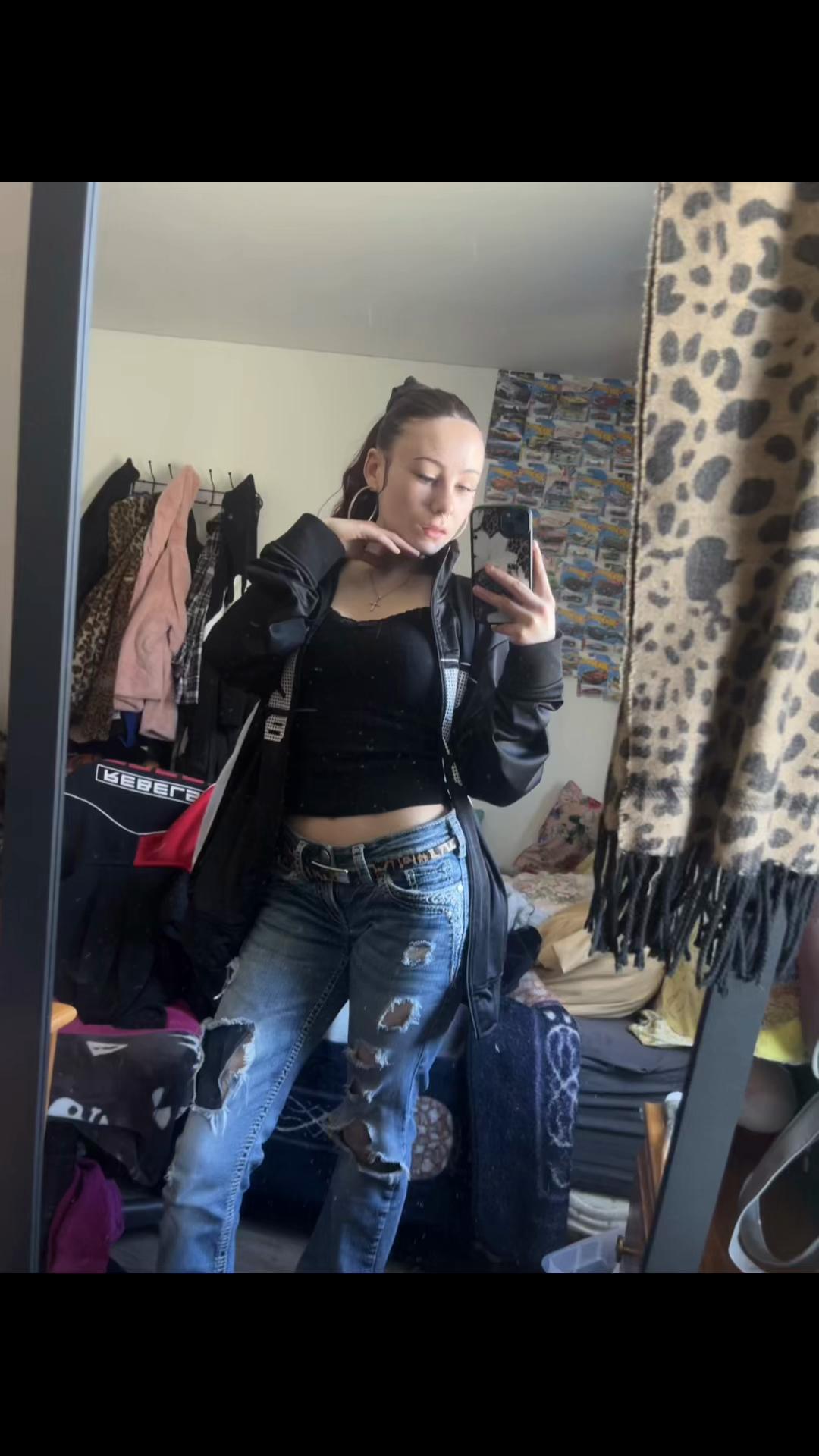 @🤘