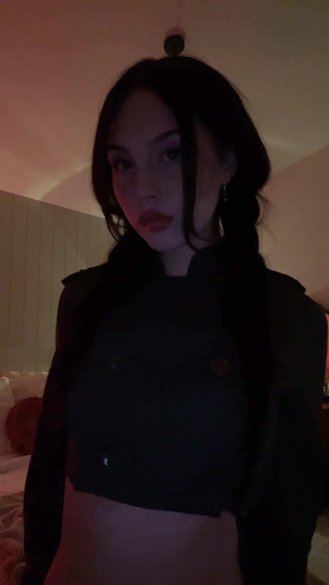 @✧:* T *✧･ﾟ