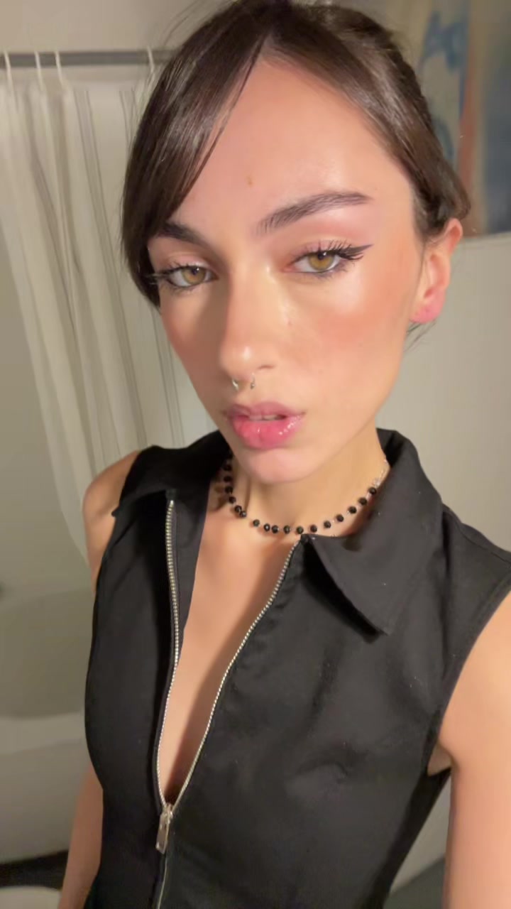 @victoria