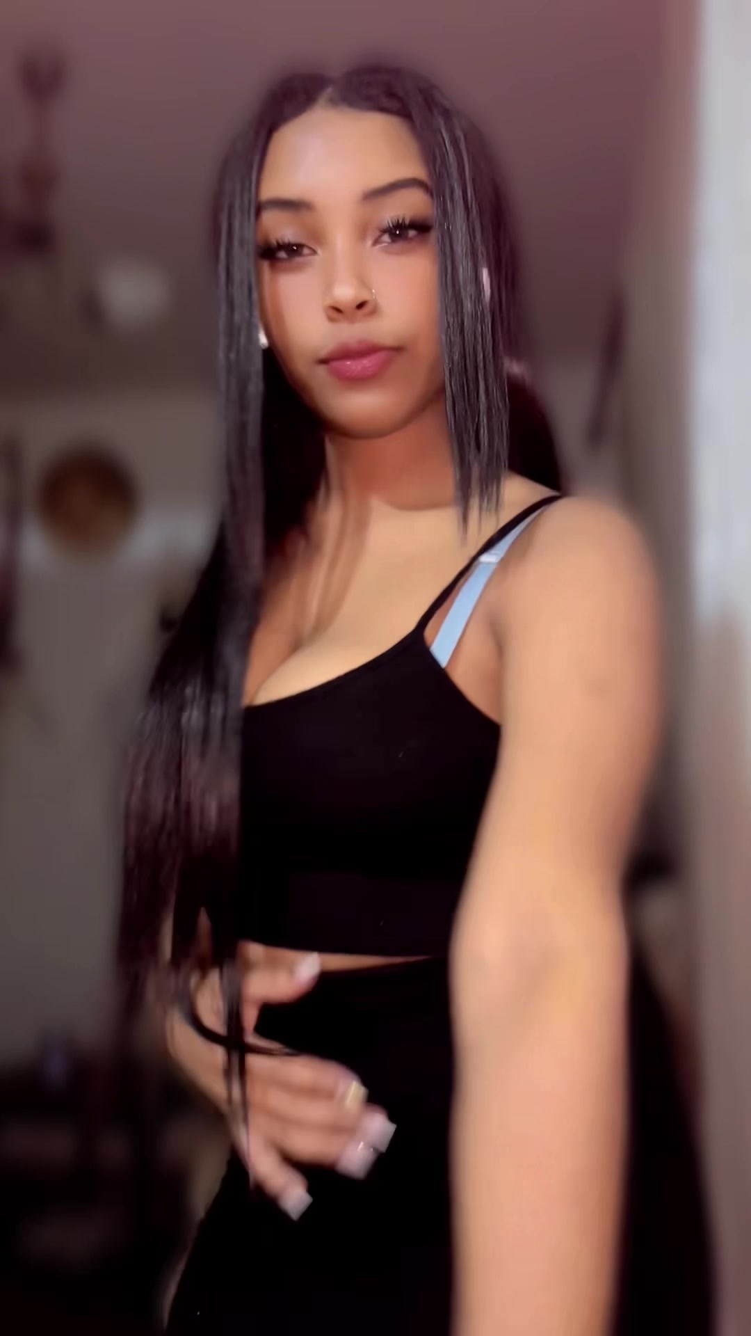 @annah.zmr
