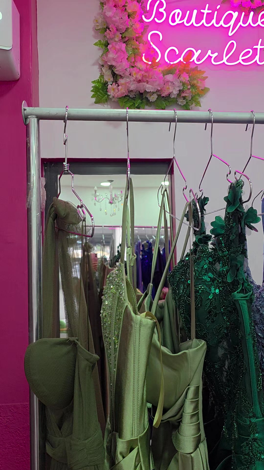 @Boutique Scarlet