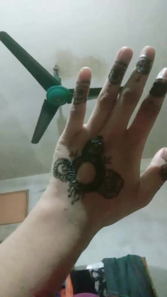 @চন্দনাইশের মেয়ে 😈😈😈😈