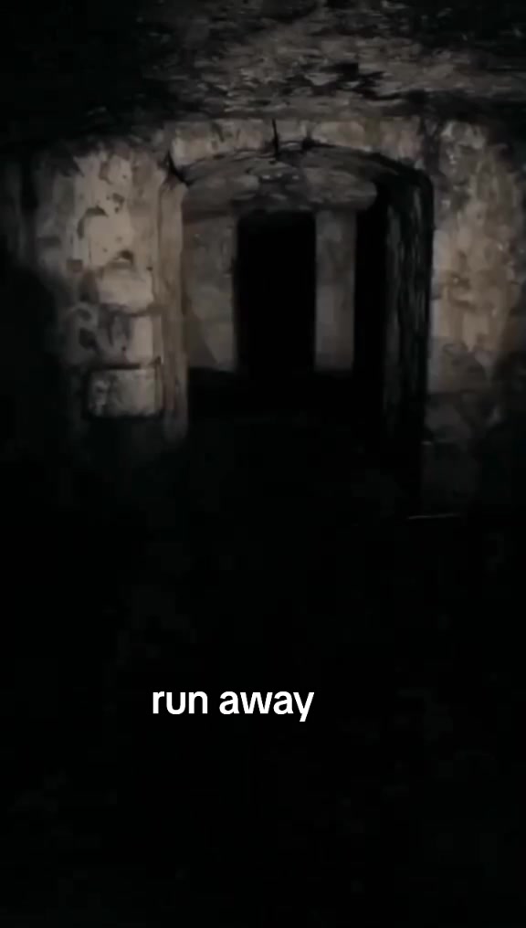 @RUN AWAY