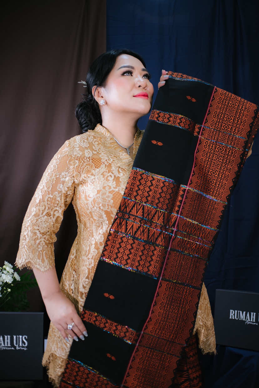@Rumah Uis by Averiana Barus
