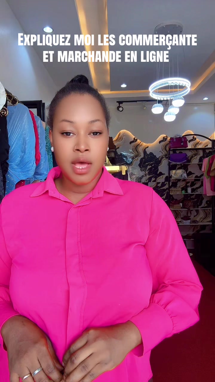 @GouraFashionShop(GouralaBombe)