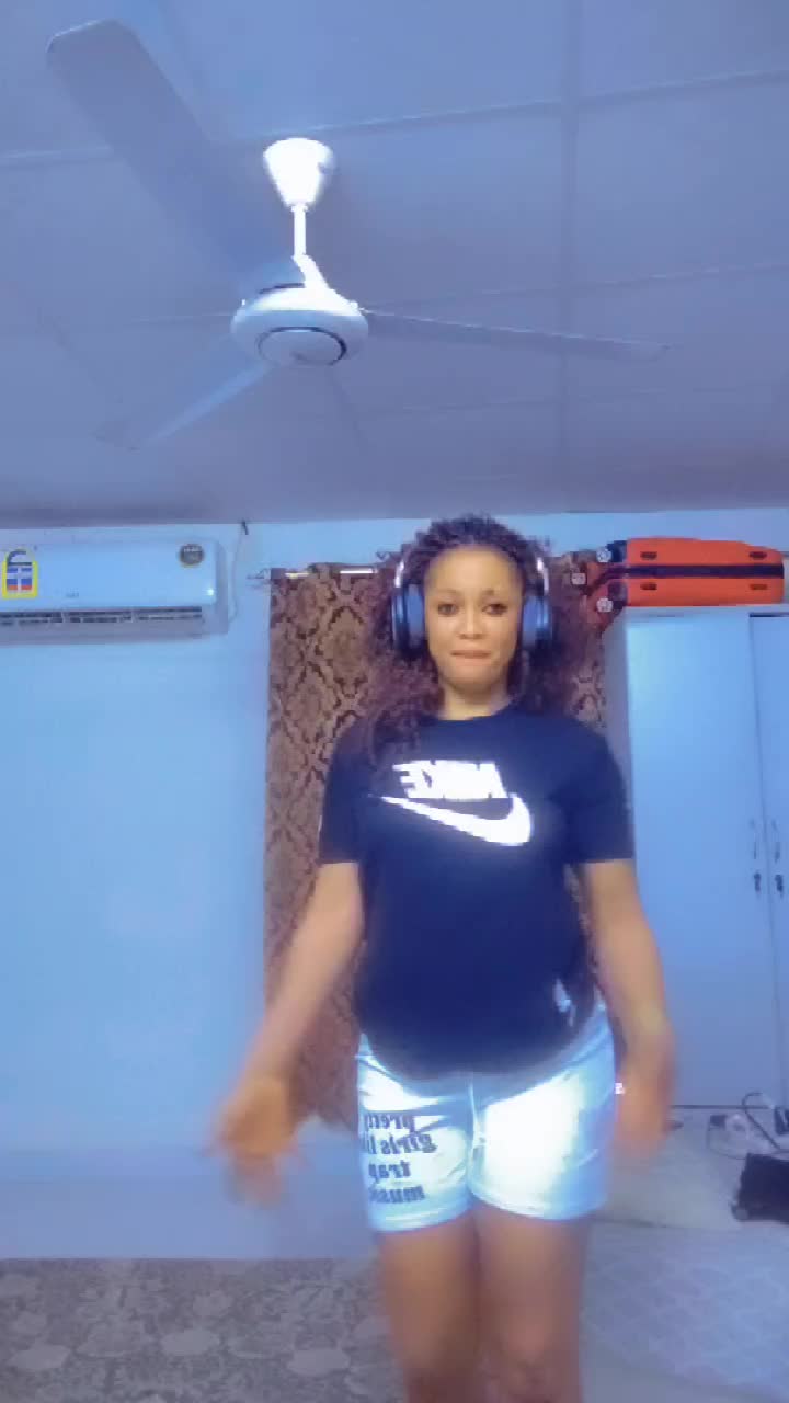 @MRS SESAY 🇸🇱🇸🇱🙏🙏🇴🇲🇴🇲