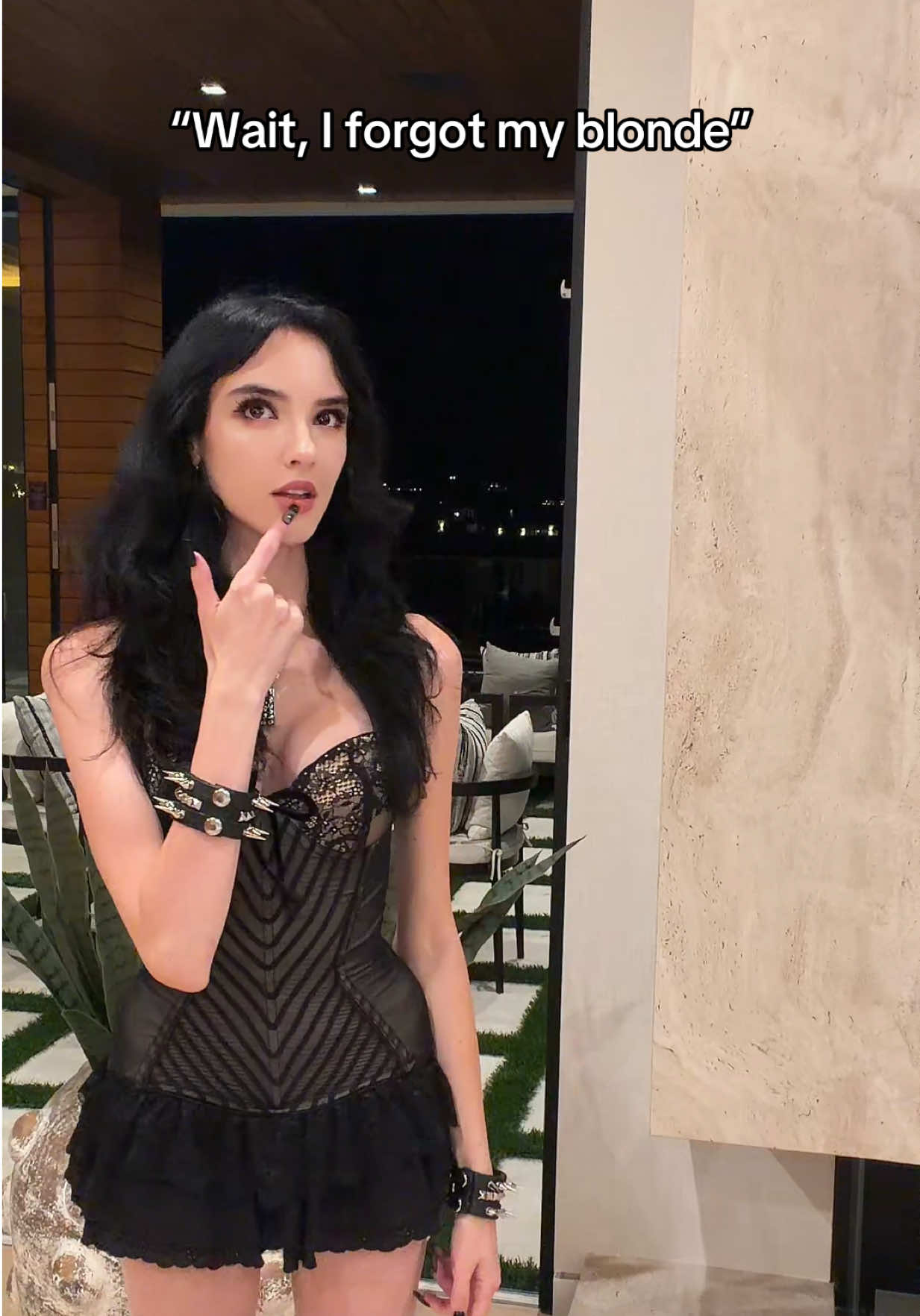 @twitch.tv/xkeet