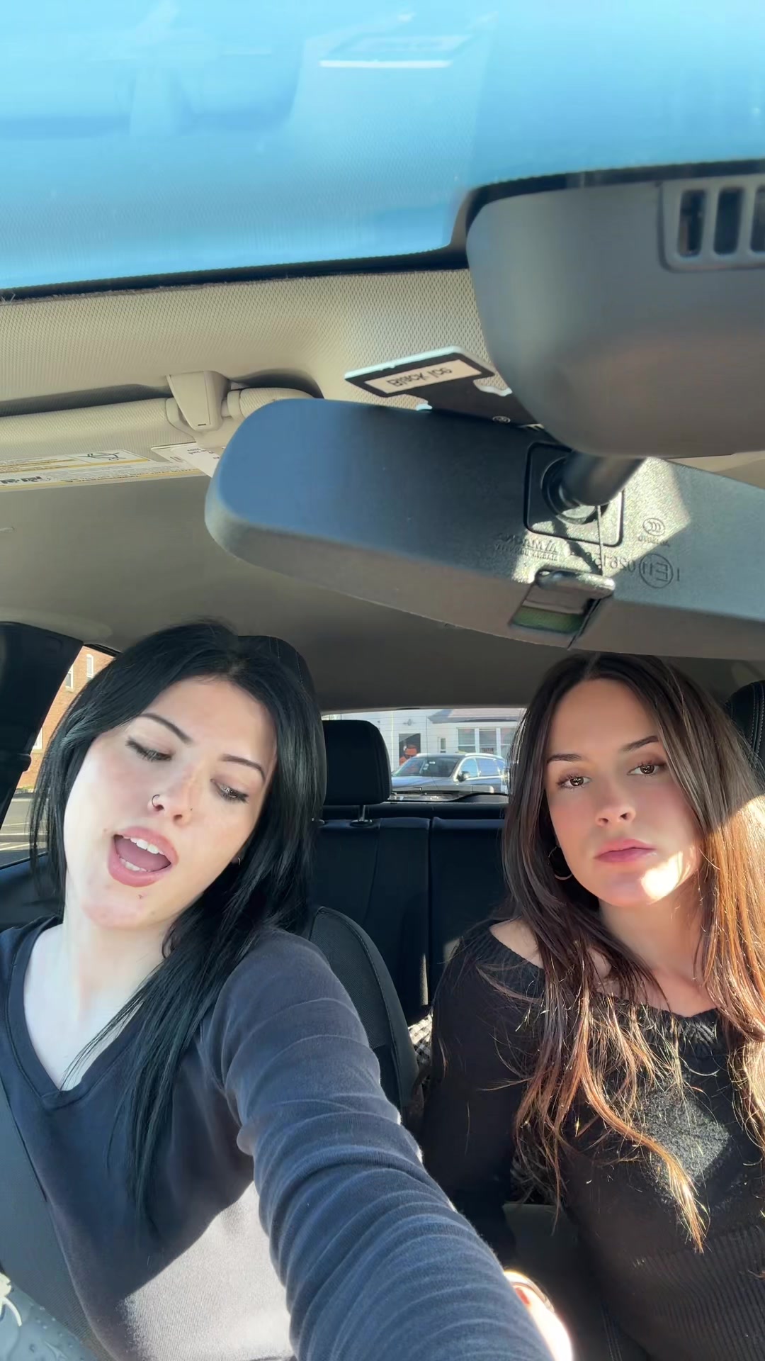 @Livvi