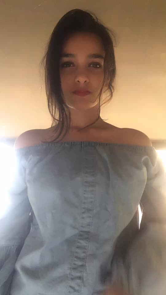 @Ayesha 🔥👑