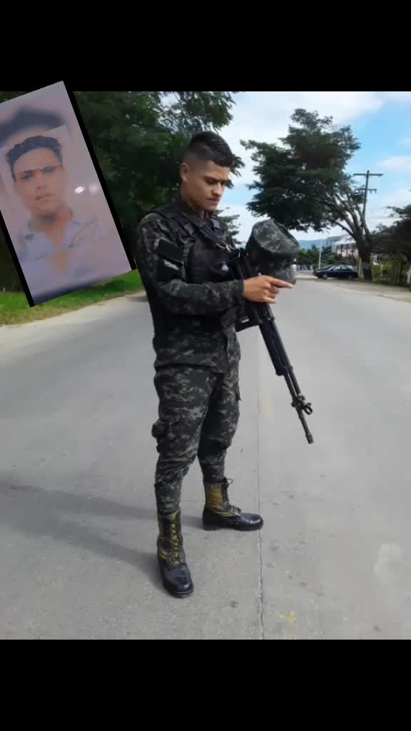 @CASTROAXEL👀 Hojts 👮♂️