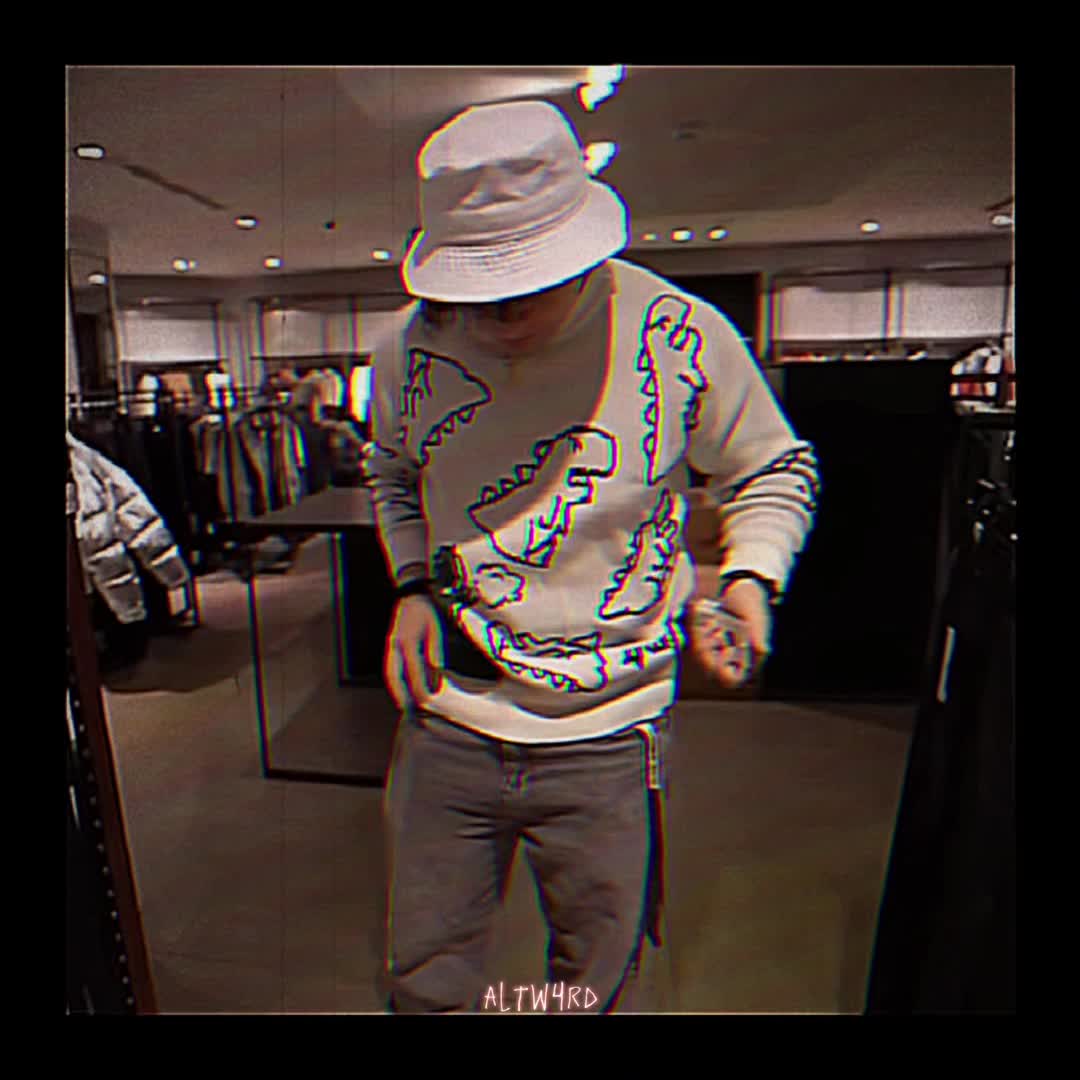 @zac //_<