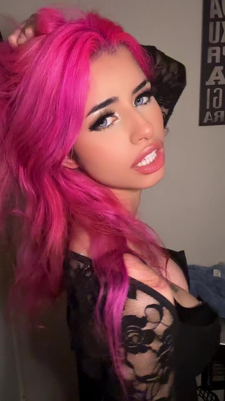 @T