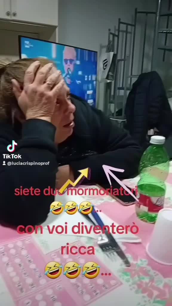 @Lucia Crispino Profi