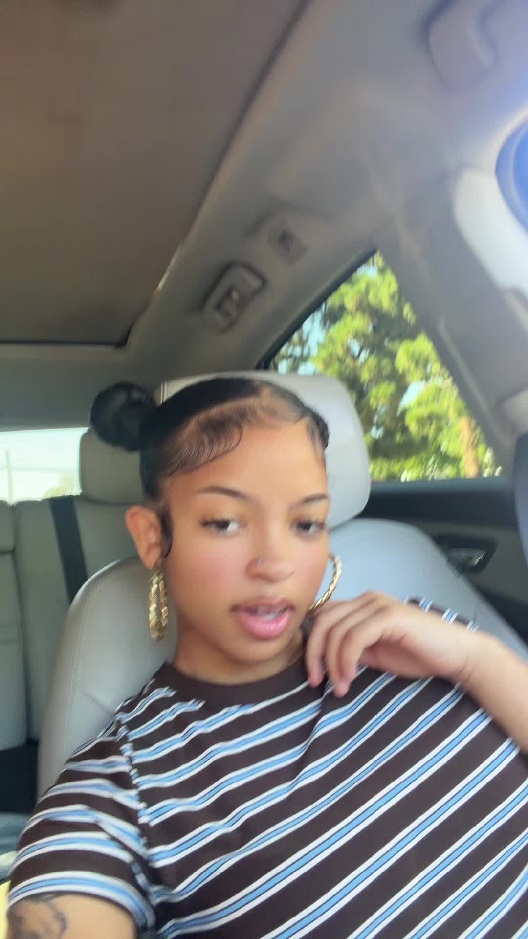 @thaonlyygirlyy
