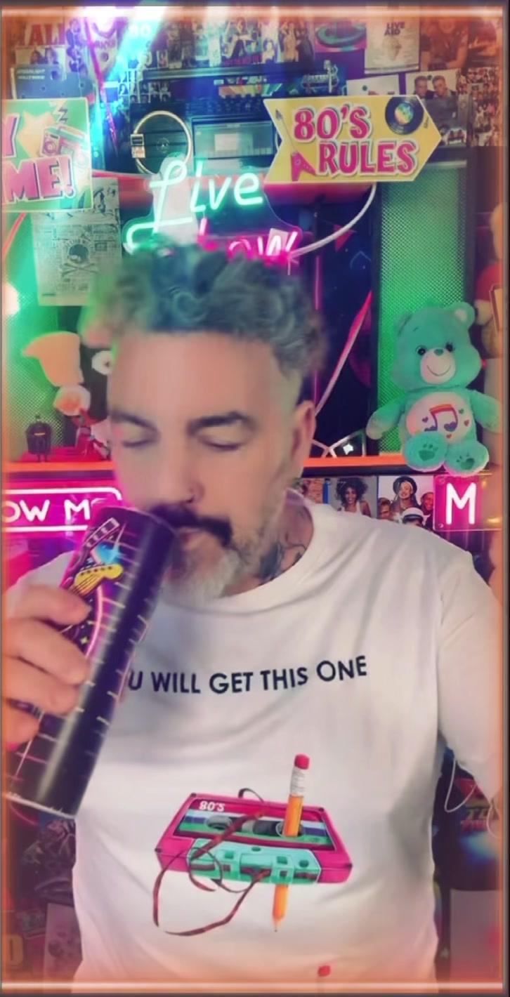 @YouputtheBOOMBOOMintomyheart