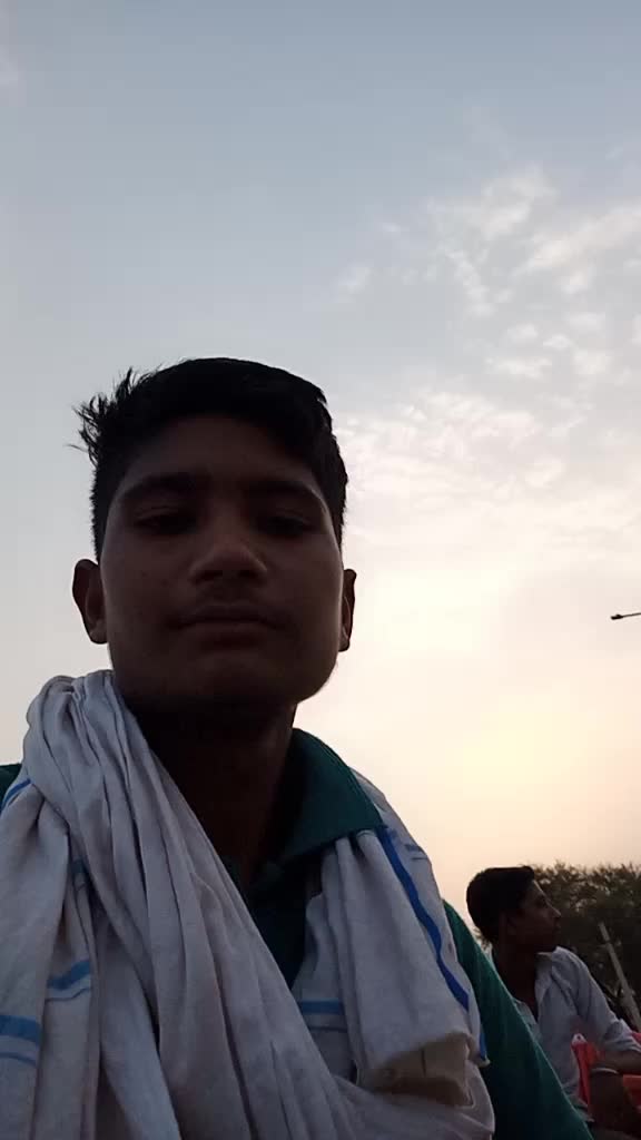 @user46536728372