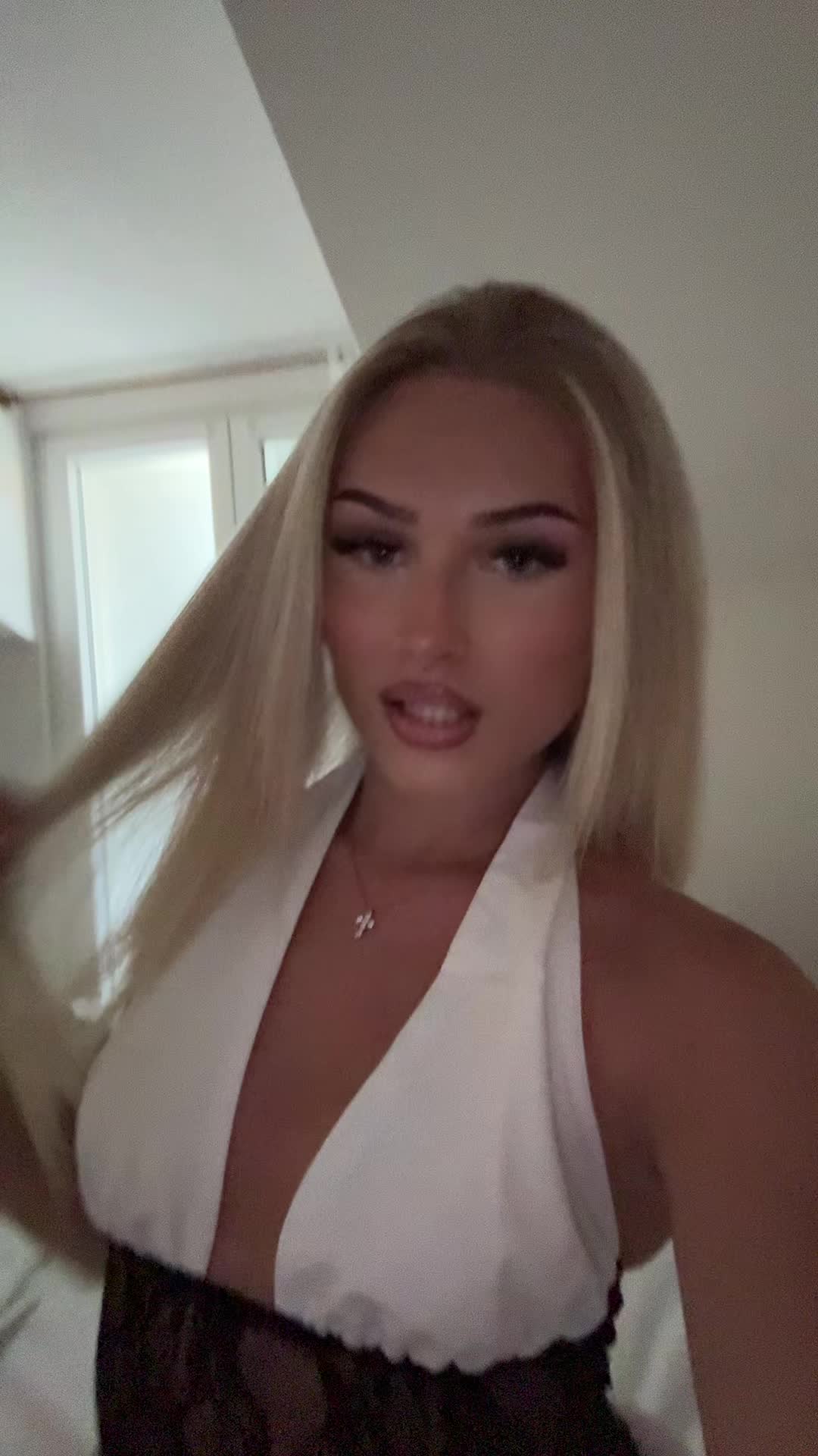 @elenaskrobic_