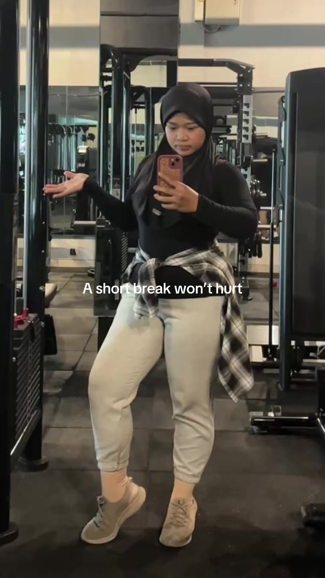 @measllaura