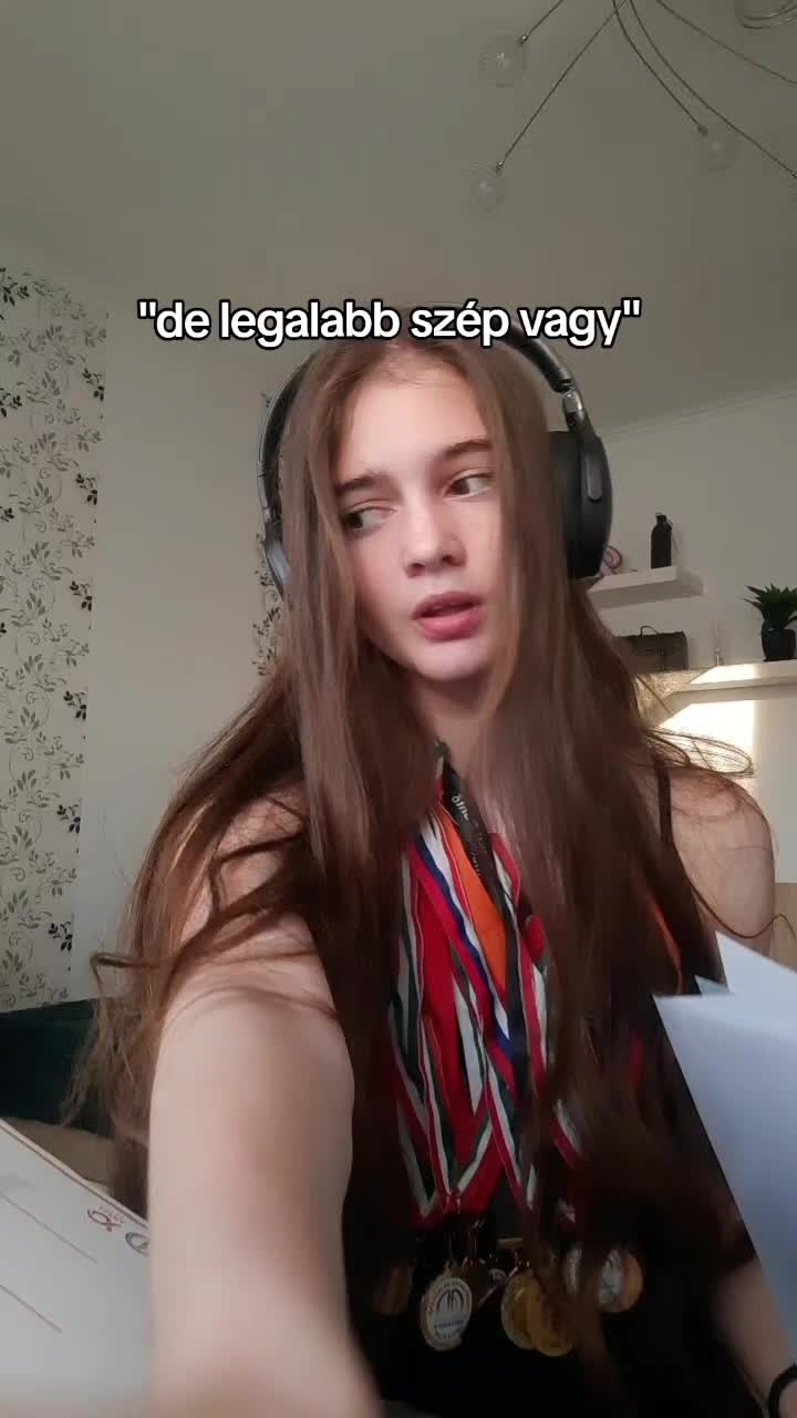 @1za._.bella