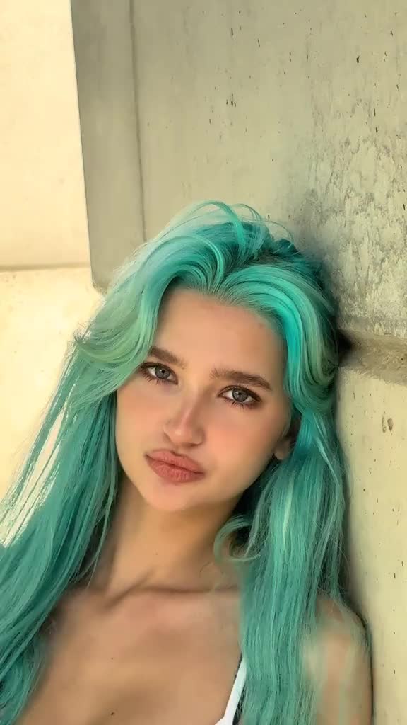 @liza anokhina fan