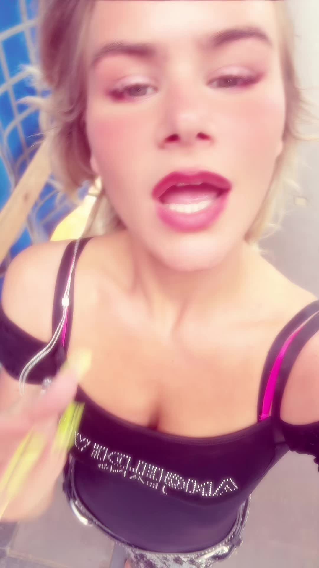 @youngmammmi