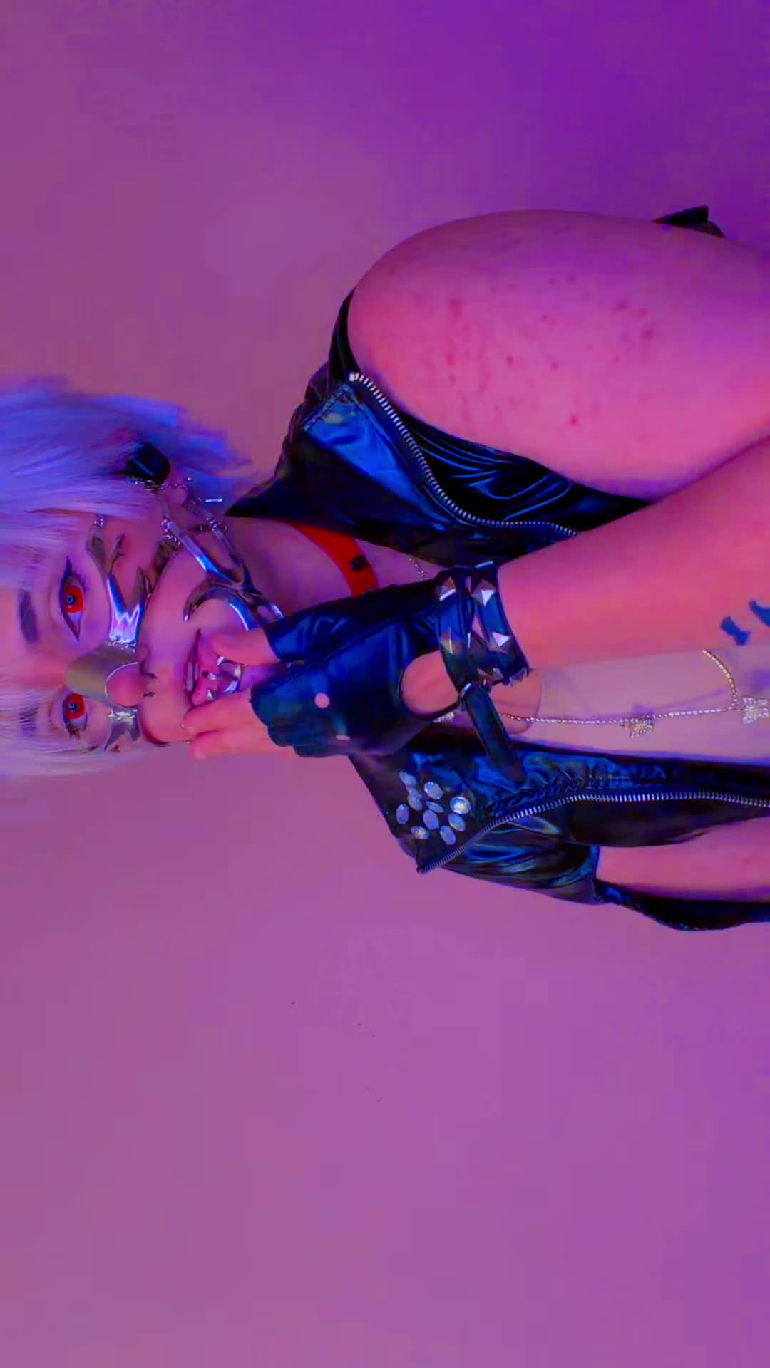 @alishametzler.cosplays