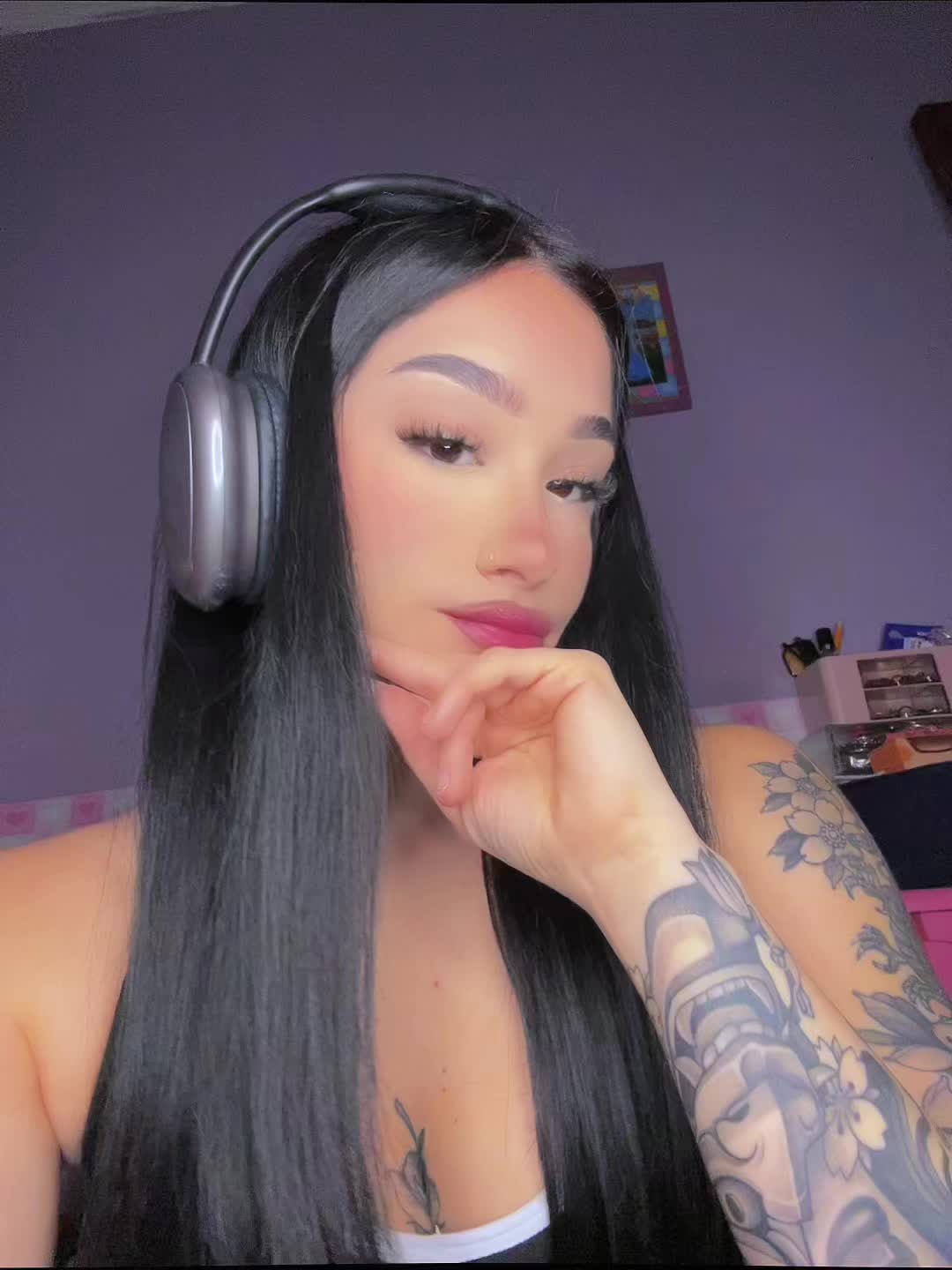 @Aboutmekc_