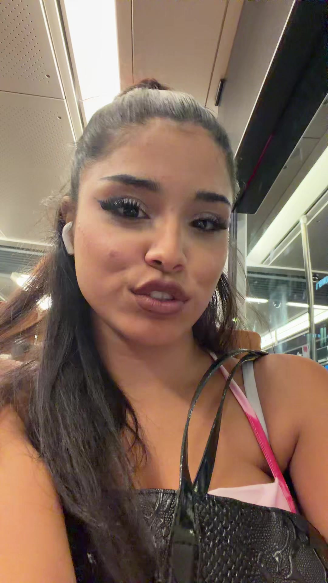 @♑️01