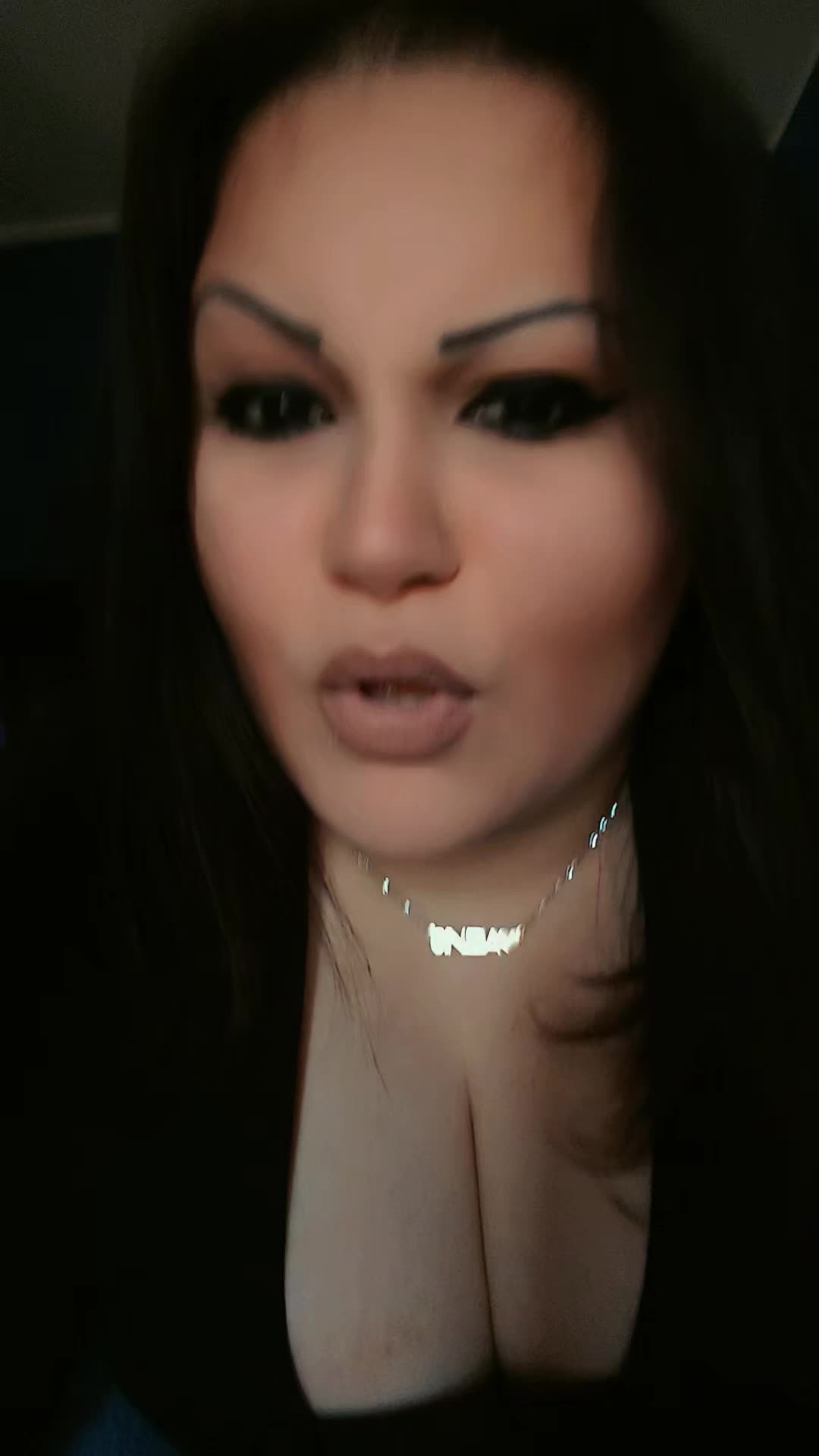 @ℭ𝔦𝔫𝔷𝔦𝔞𝔏𝔞𝔇𝔦𝔳𝔞