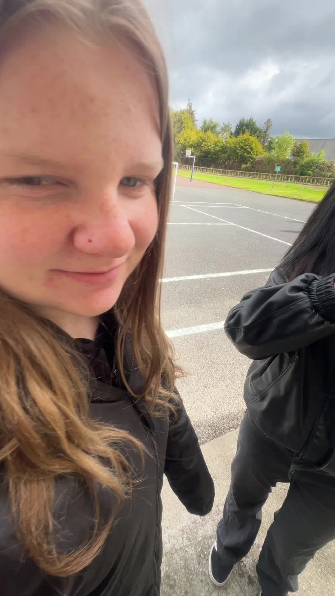 @ur.fav.emo01