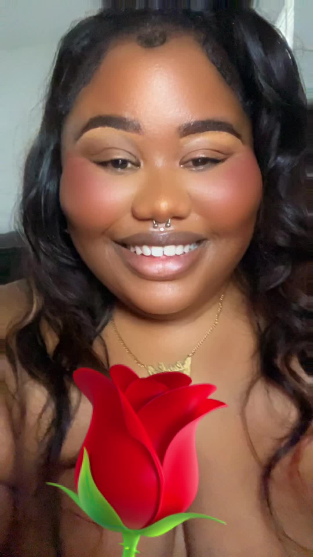 @Toya | Content Creator