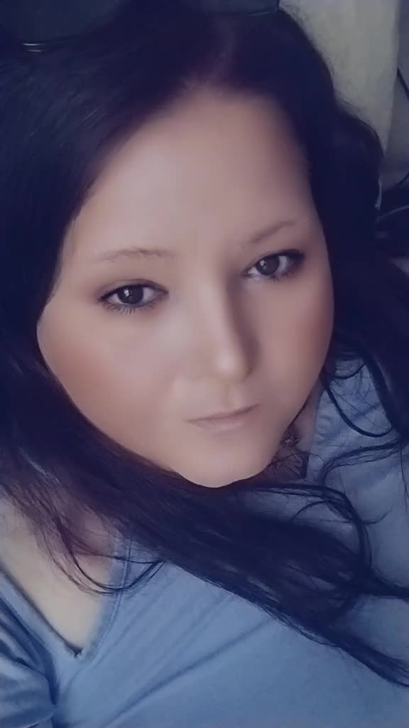 @Monisek00🩵🩵🩵