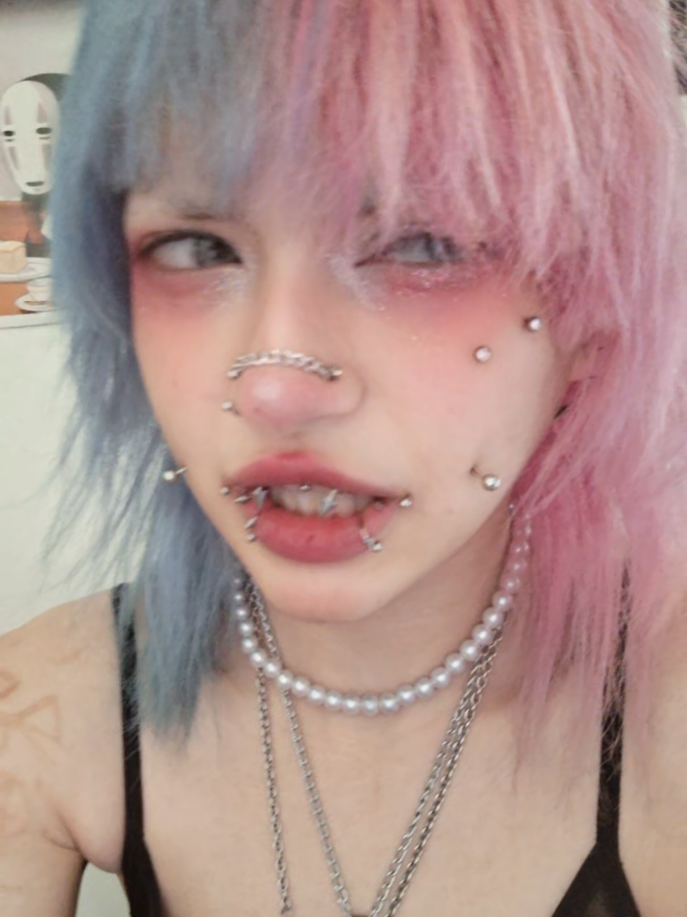 @April مهرسا هستم ولی