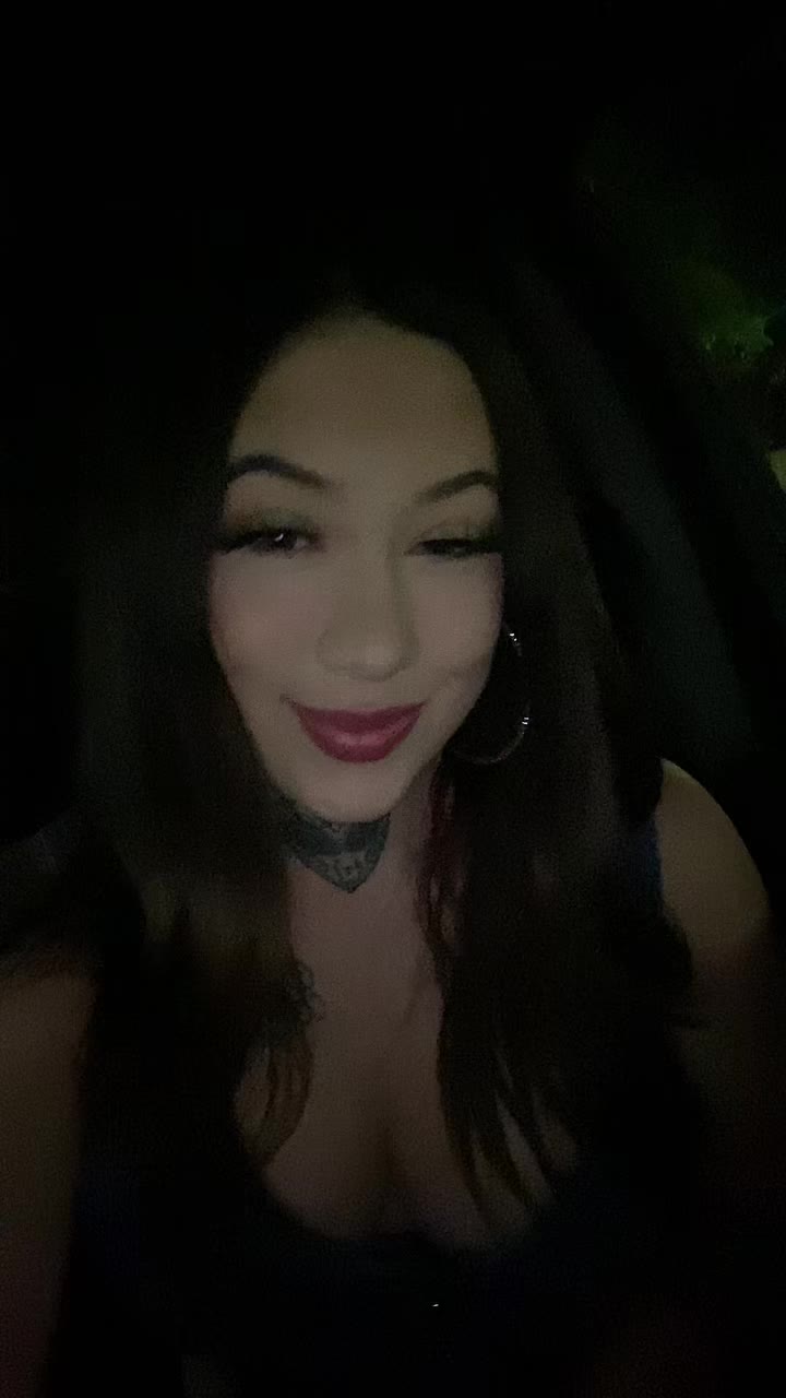 @Selena 🦋
