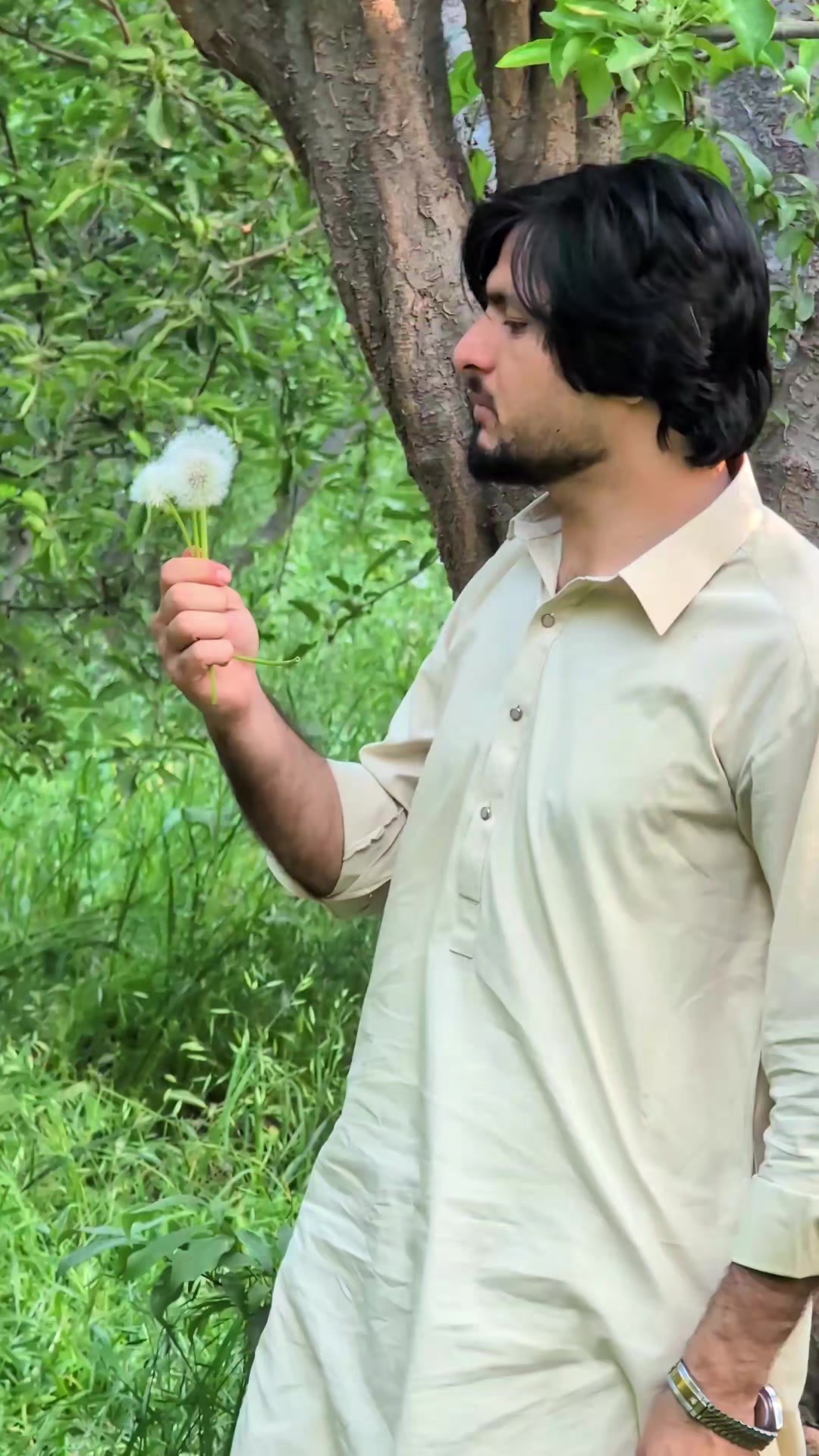 @HasEeb JaN 2 Account 🤍