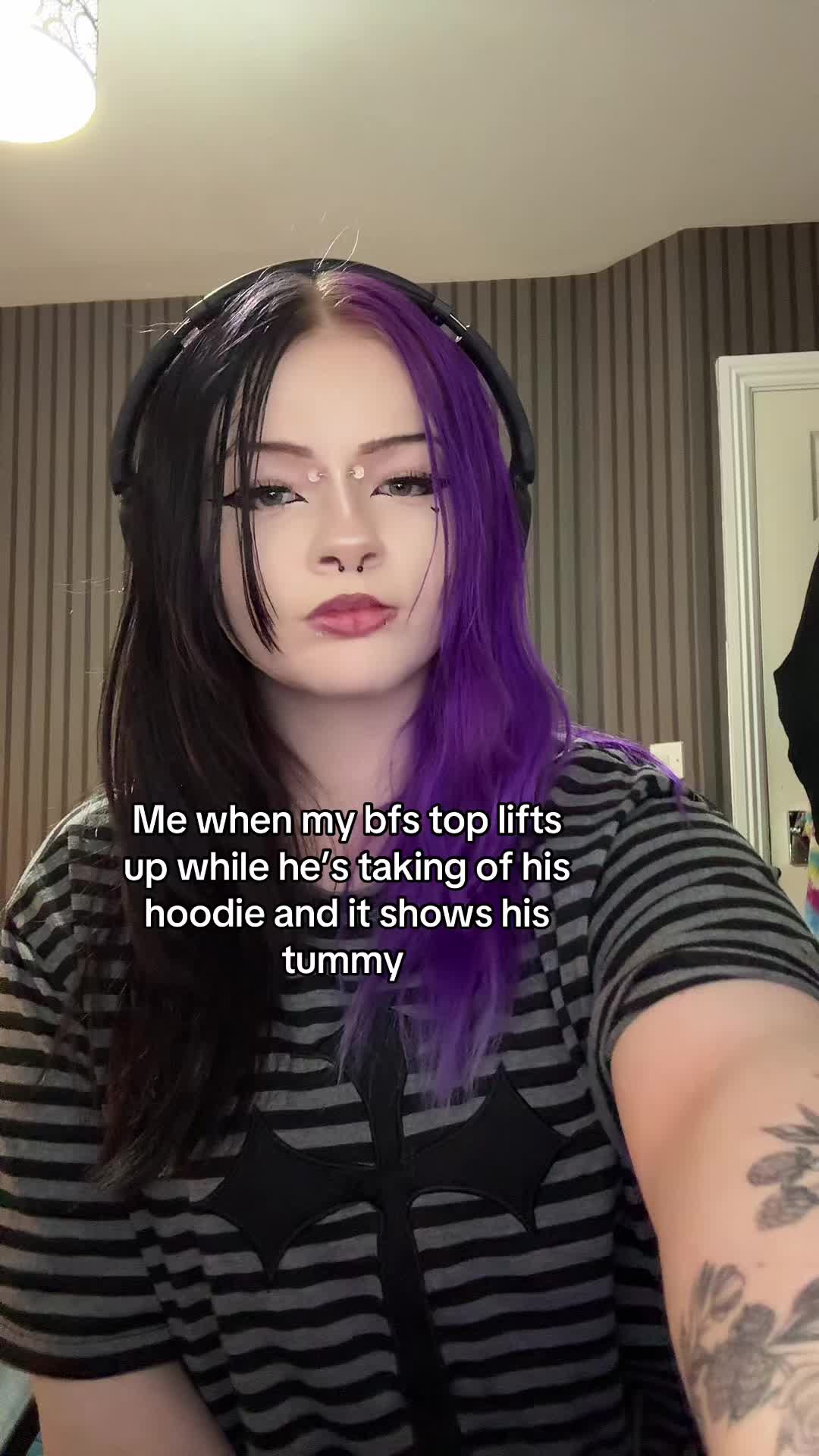 @Kit_kat_o7