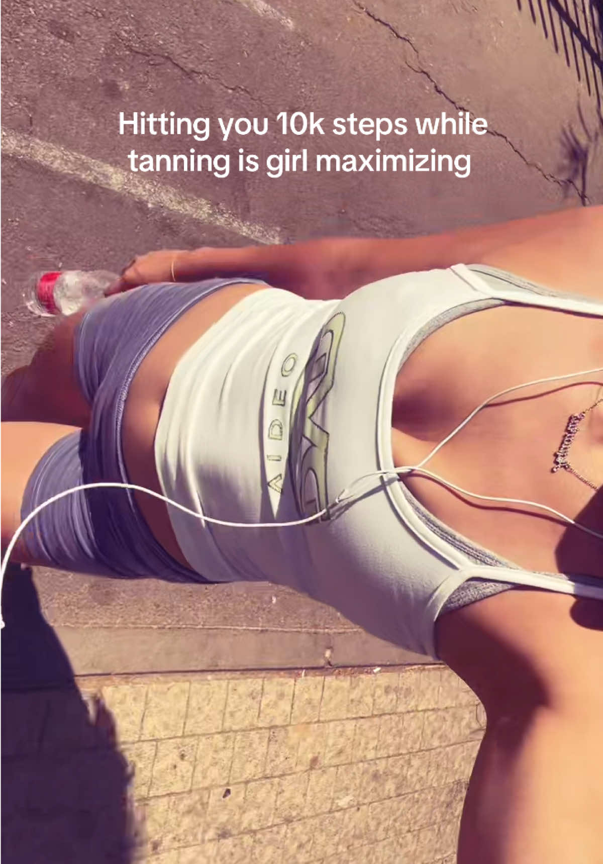 @lucysprinkless