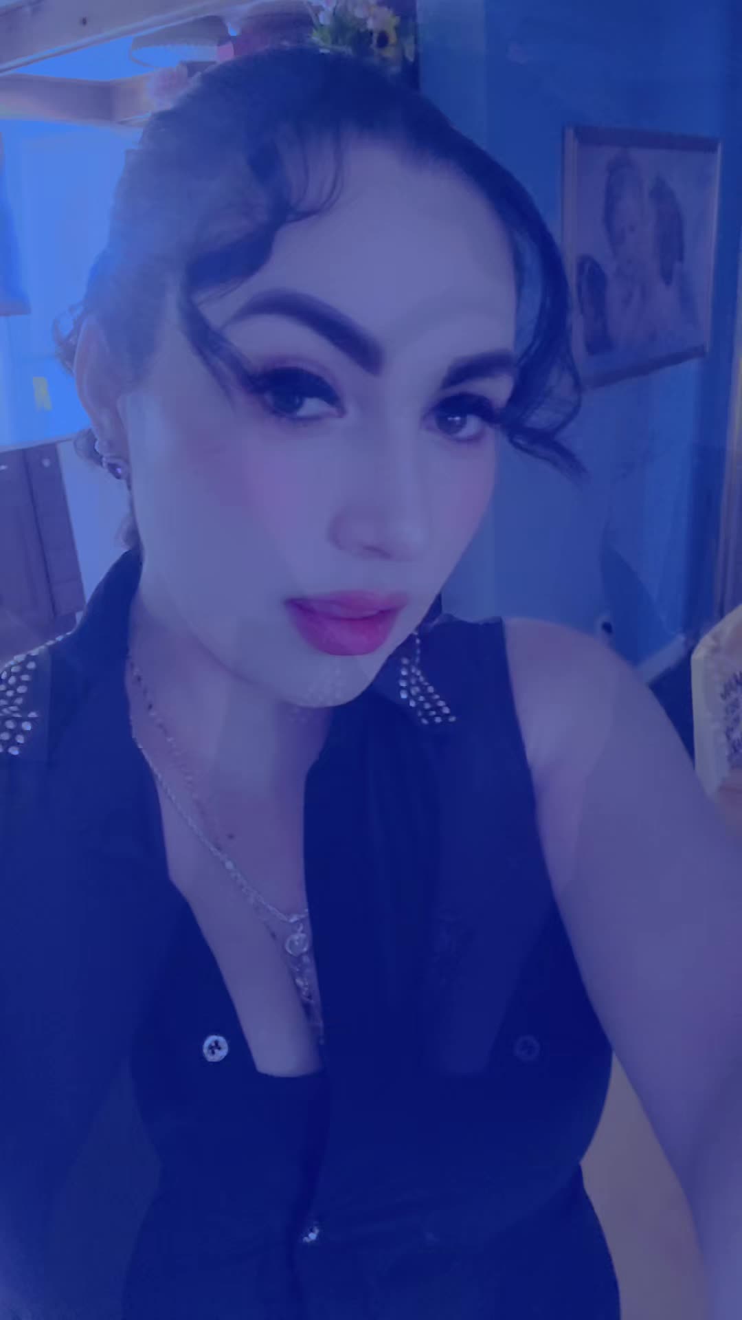 @anita valle